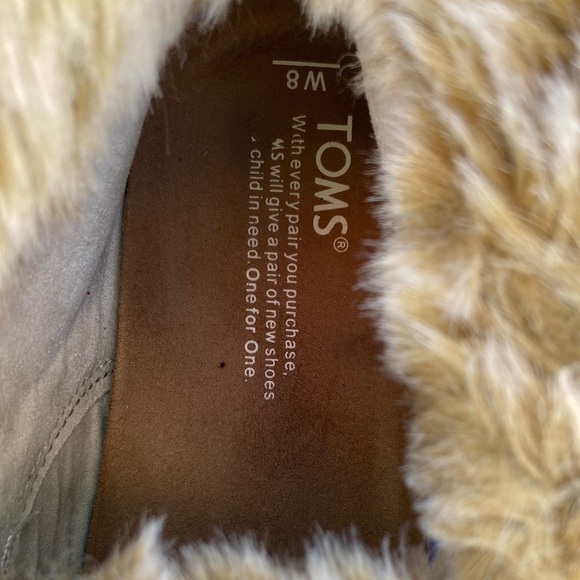 Toms Suede booties/boots - Picture 8 of 9